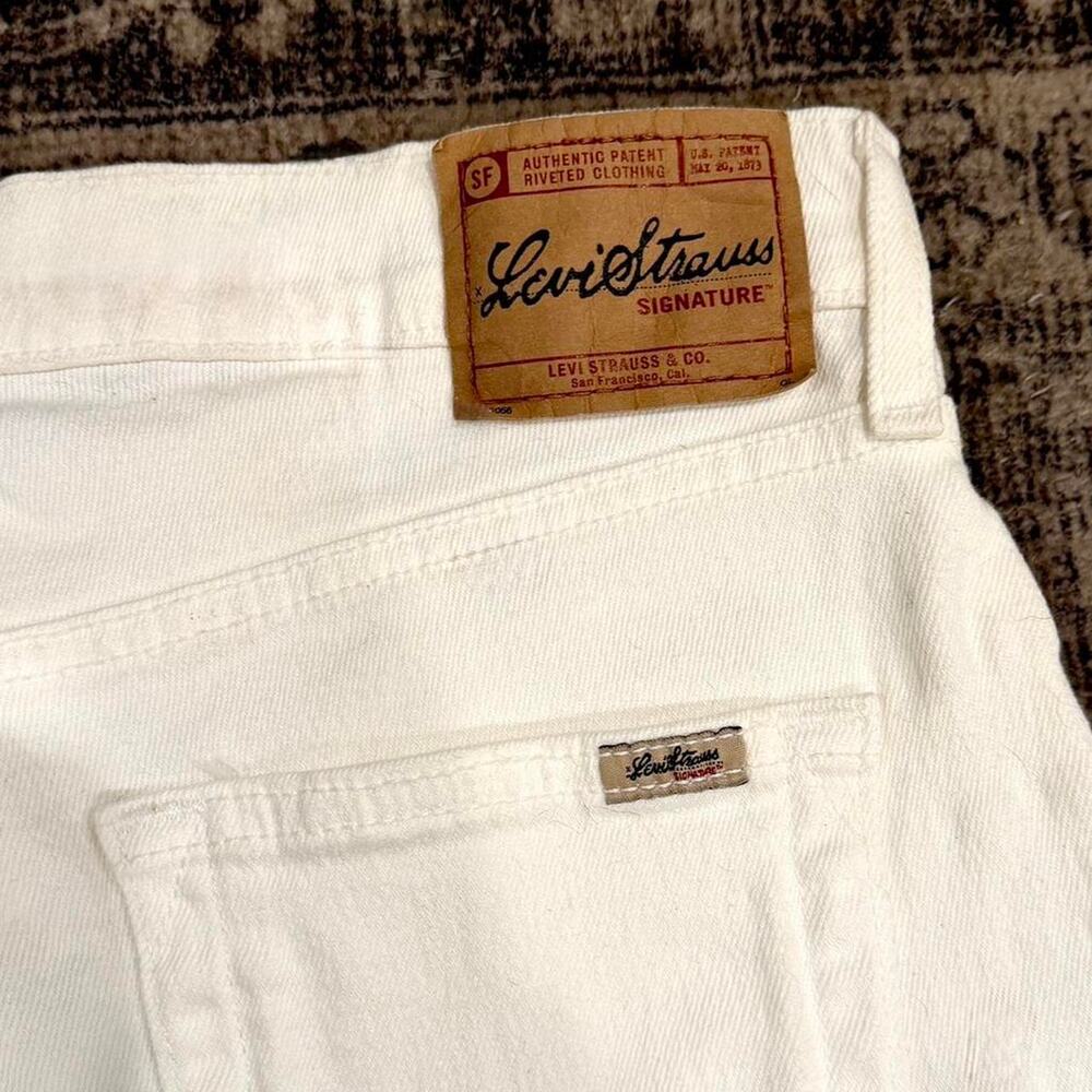 Vintage White Levis Signature Mid Rise Flare Bootcut Jeans Women Size M Misses 6 - Picture 5 of 8